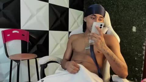 Taylor online show from 03.05.26