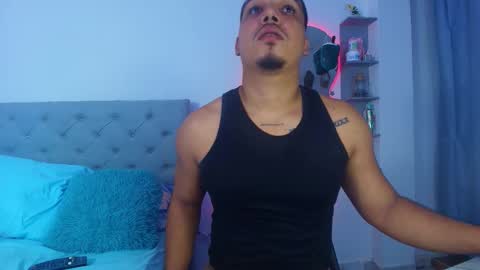 taylor_collins_2 online show from 10.02.25