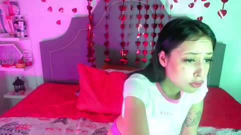 Snapshot of taylor_dolll chatting on 03.04.25 Taylor 3 online show from 03.04.25