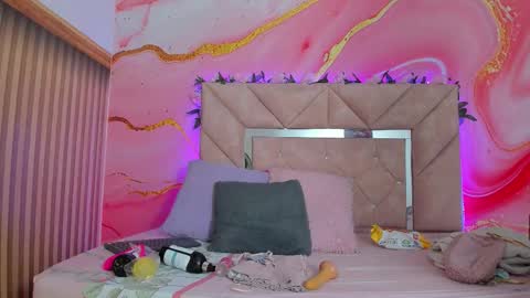 Oriana online show from 11.21.25