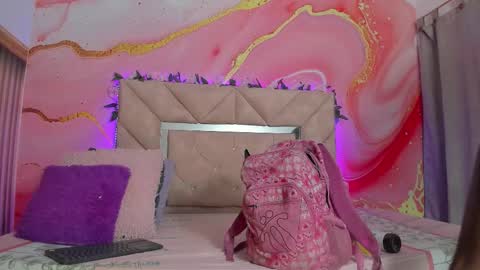 Oriana online show from 11.28.25