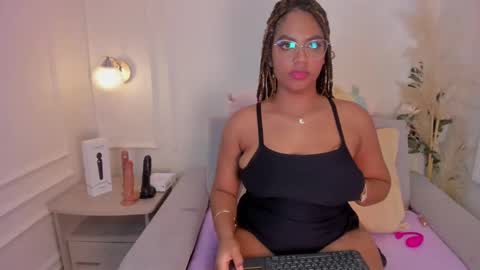 Taylor  online show from 01.15.25