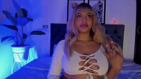 Taylor  online show from 11.12.25