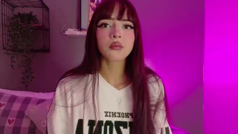 TAYLOR  online show from 11.15.25