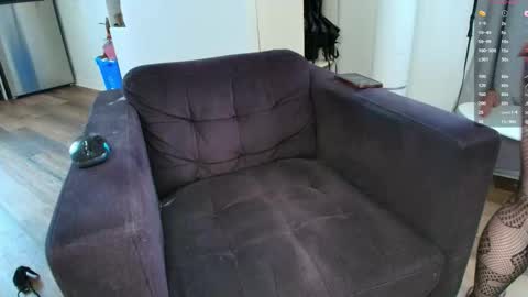 Taylor Tait online show from 02.09.26