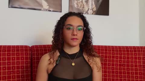 Snapshot of tayloy_tina chatting on 02.27.26 Tay Tay online show from 02.27.26