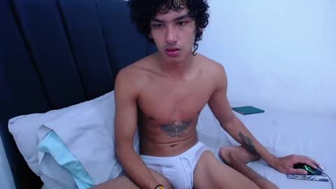 Snapshot of tayronx33 chatting on 01.26.25 Tayron online show from 01.26.25