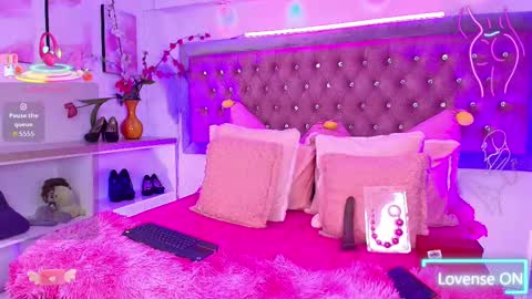 Sofia online show from 10.04.25