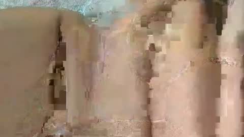 Snapshot of tbaexox chatting on 11.13.25 tbaexox online show from 11.13.25