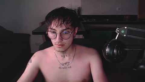 Teo independent model online show from 03.26.26