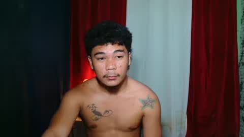 teahyun_yeongsu online show from 11.29.25