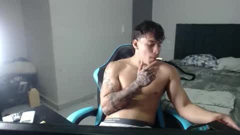 team23hot0 online show from 12.04.25