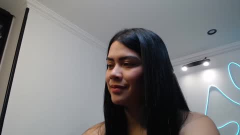 DYNAMITE DUO69 online show from 12.17.24