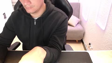 DYNAMITE DUO69 online show from 03.09.26