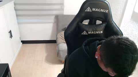 DYNAMITE DUO69 online show from 03.25.26