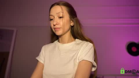 Snapshot of tease_eve_lure chatting on 05.25.26 call me Eva online show from 05.25.26