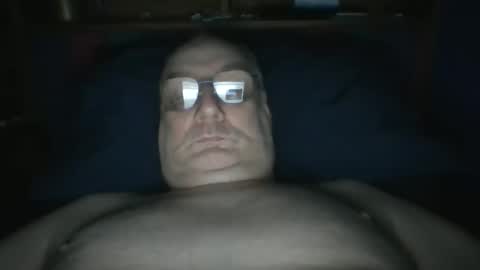 Snapshot of tebb61 chatting on 09.11.25 Mark online show from 09.11.25