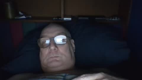 Snapshot of tebb61 chatting on 10.12.25 Mark online show from 10.12.25