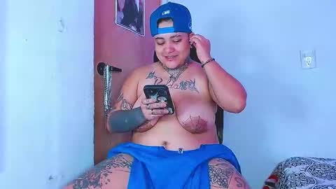 Charlee He online show from 12.06.24