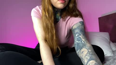 Mary     X TechnoElfff  INST    fansly kissmary online show from 04.04.26