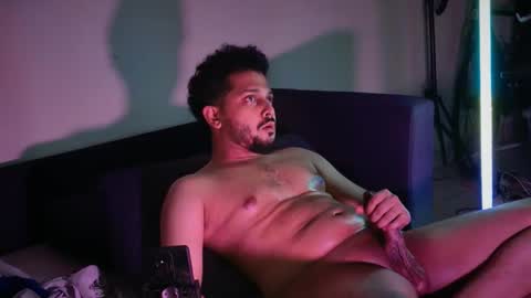 Snapshot of teddy_bananaaa chatting on 10.28.25 teddy_bananaaa online show from 10.28.25