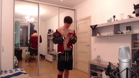 Teddy online show from 12.09.24