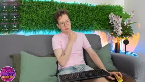 Teddy online show from 11.30.25