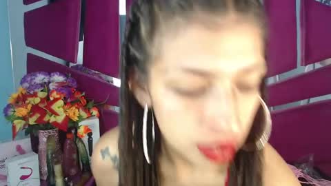 Tayloor online show from 01.14.25