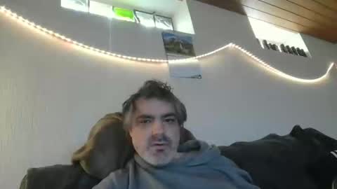 Snapshot of teeforyou chatting on 03.08.26 Peter online show from 03.08.26