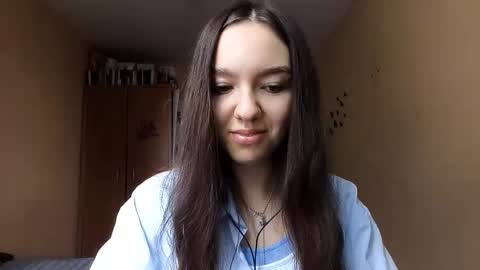 Kimi online show from 11.03.25