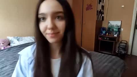 Kimi online show from 11.25.25