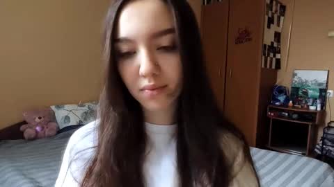 Kimi online show from 11.27.25