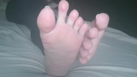 Viv West online show from 01.07.25