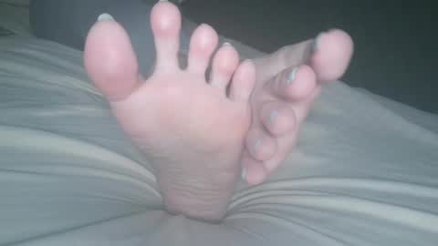 Viv West online show from 03.03.25