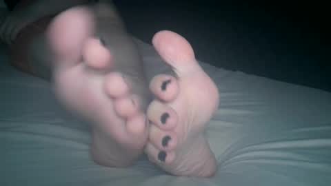 Viv West online show from 10.28.25