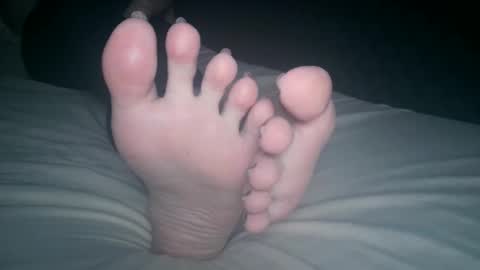 Viv West online show from 11.27.25