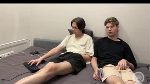 Snapshot of temihal chatting on 01.06.26 Tema online show from 01.06.26