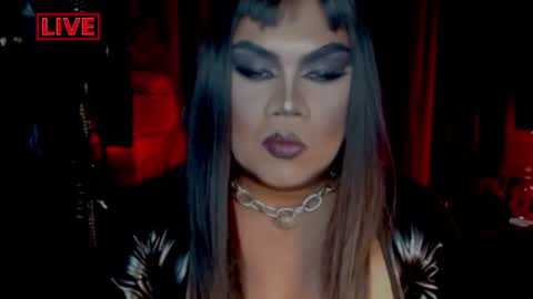 Snapshot of temptress_cocoxxx chatting on 06.11.26 Mistress Coco online show from 06.11.26
