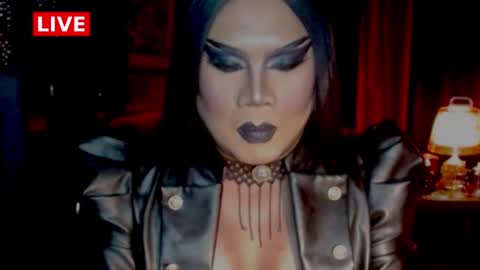 Snapshot of temptress_cocoxxx chatting on 06.22.26 Mistress Coco online show from 06.22.26
