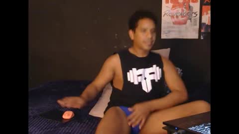 Tendajih Black online show from 09.11.25