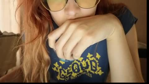 Snapshot of tender__ada chatting on 06.19.26 Ada online show from 06.19.26