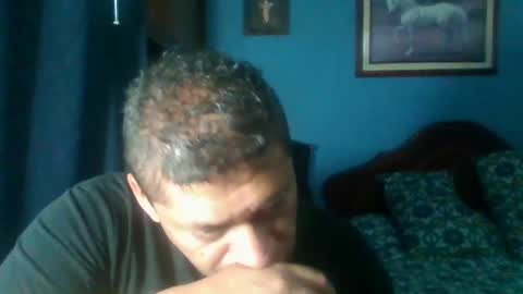 Snapshot of tender_eldelatienda chatting on 12.29.24 Fabio Canavaro online show from 12.29.24