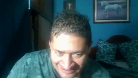 Snapshot of tender_eldelatienda chatting on 01.04.25 Fabio Canavaro online show from 01.04.25