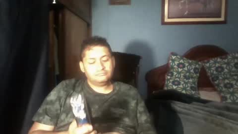 Snapshot of tender_eldelatienda chatting on 01.05.25 Fabio Canavaro online show from 01.05.25