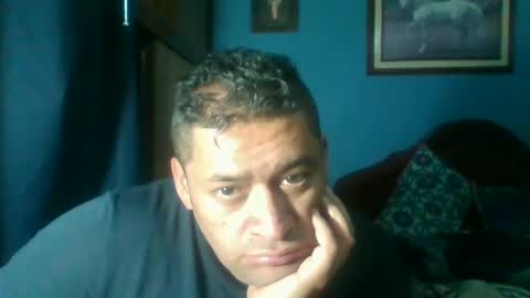 Snapshot of tender_eldelatienda chatting on 02.04.25 Fabio Canavaro online show from 02.04.25