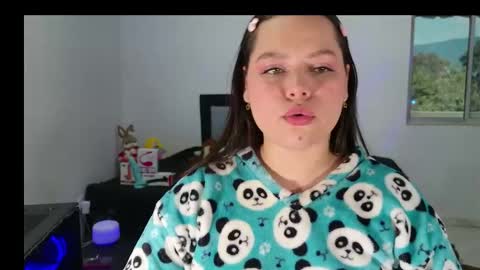 Snapshot of tenderfeet2306 chatting on 02.19.26 tenderfeet online show from 02.19.26