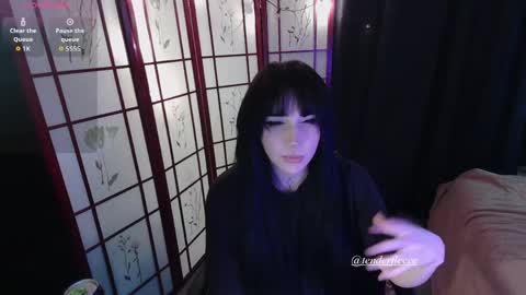 Lamb  online show from 04.10.26