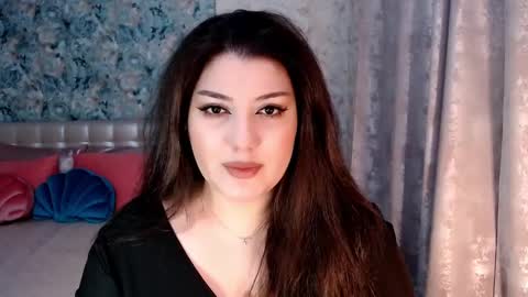 Tenderlybae online show from 02.17.25