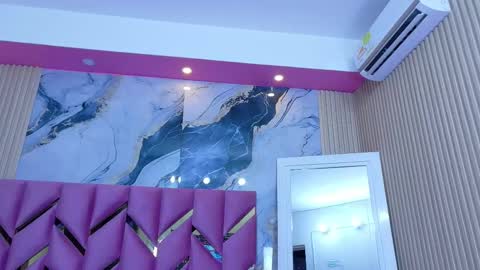 Tatiana online show from 11.26.25