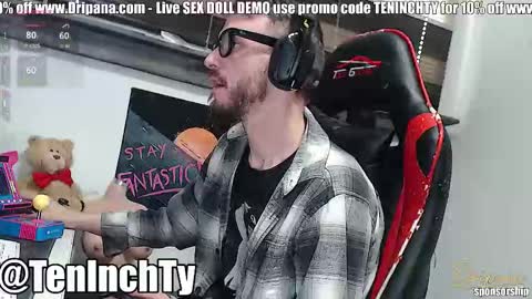 Snapshot of teninchty chatting on 01.16.26 Ty online show from 01.16.26